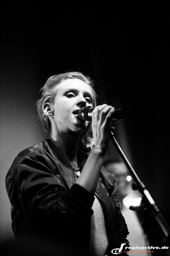 Leslie Clio (live auf dem Maifeld Derby Festival 2013)