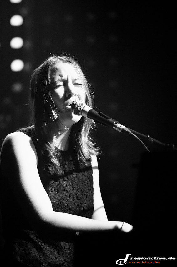 Sophie Hunger (live auf dem Maifeld Derby Festival 2013)