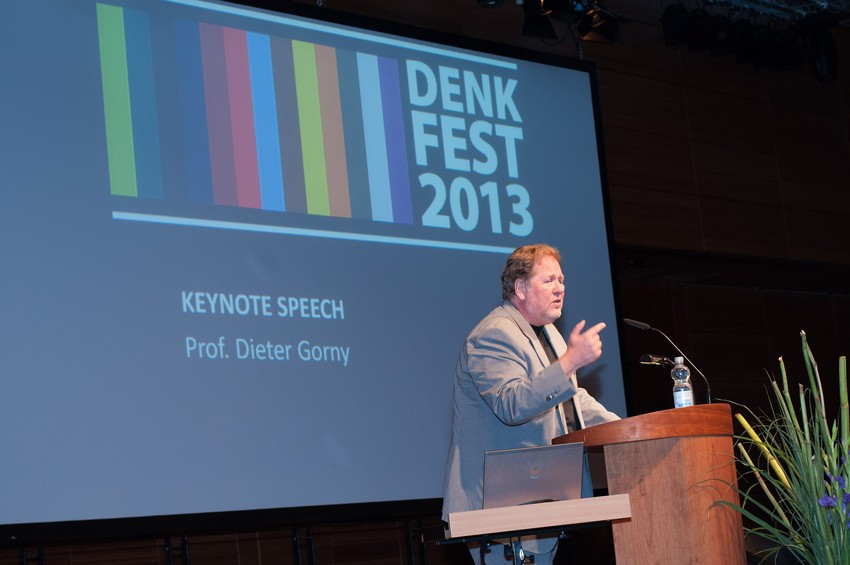 Denkfest (Pressefoto, 2013)
Prof. Dr. Dieter Gorny hielt die Keynote beim Denkfest in Worms